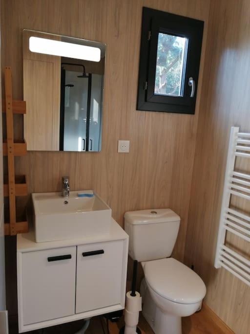 Joli Studio Climatise Avec Jacuzzi Prive Et Entree Independante Fréjus Exteriér fotografie